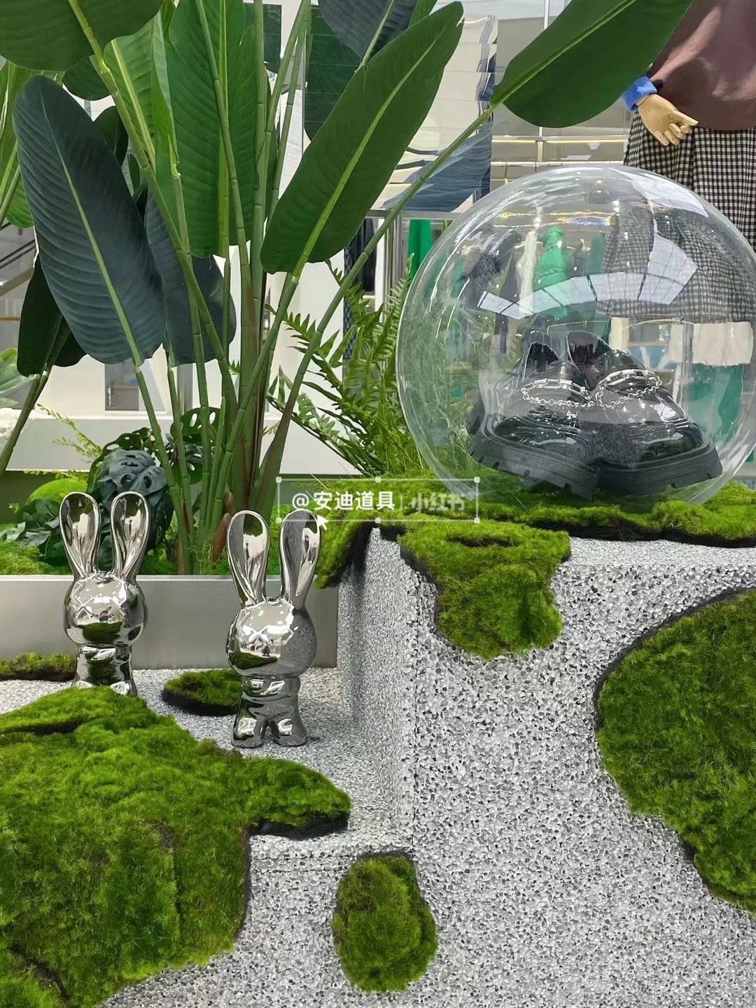 Manovich // MONOVICH