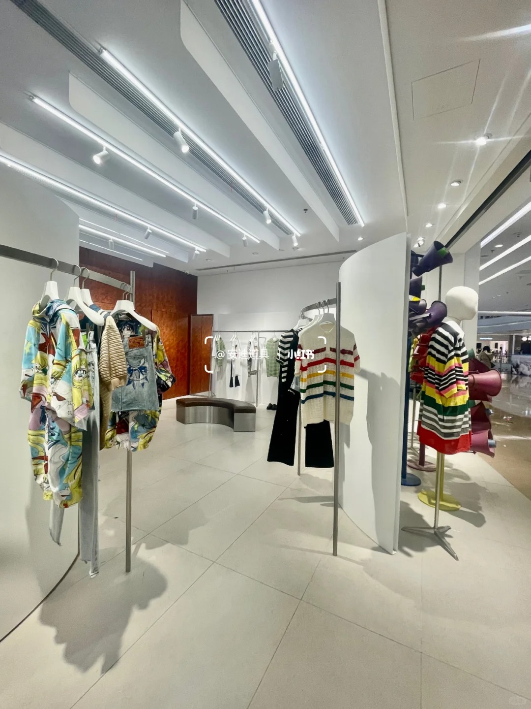 Send inventory - designer brand UOOYAA Wuya