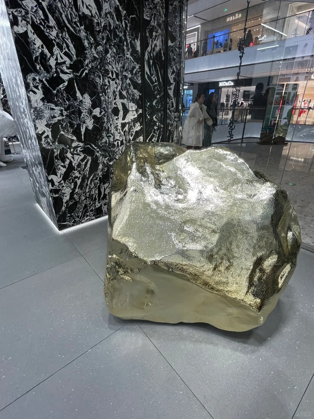 Hangzhou Central Exploration Store