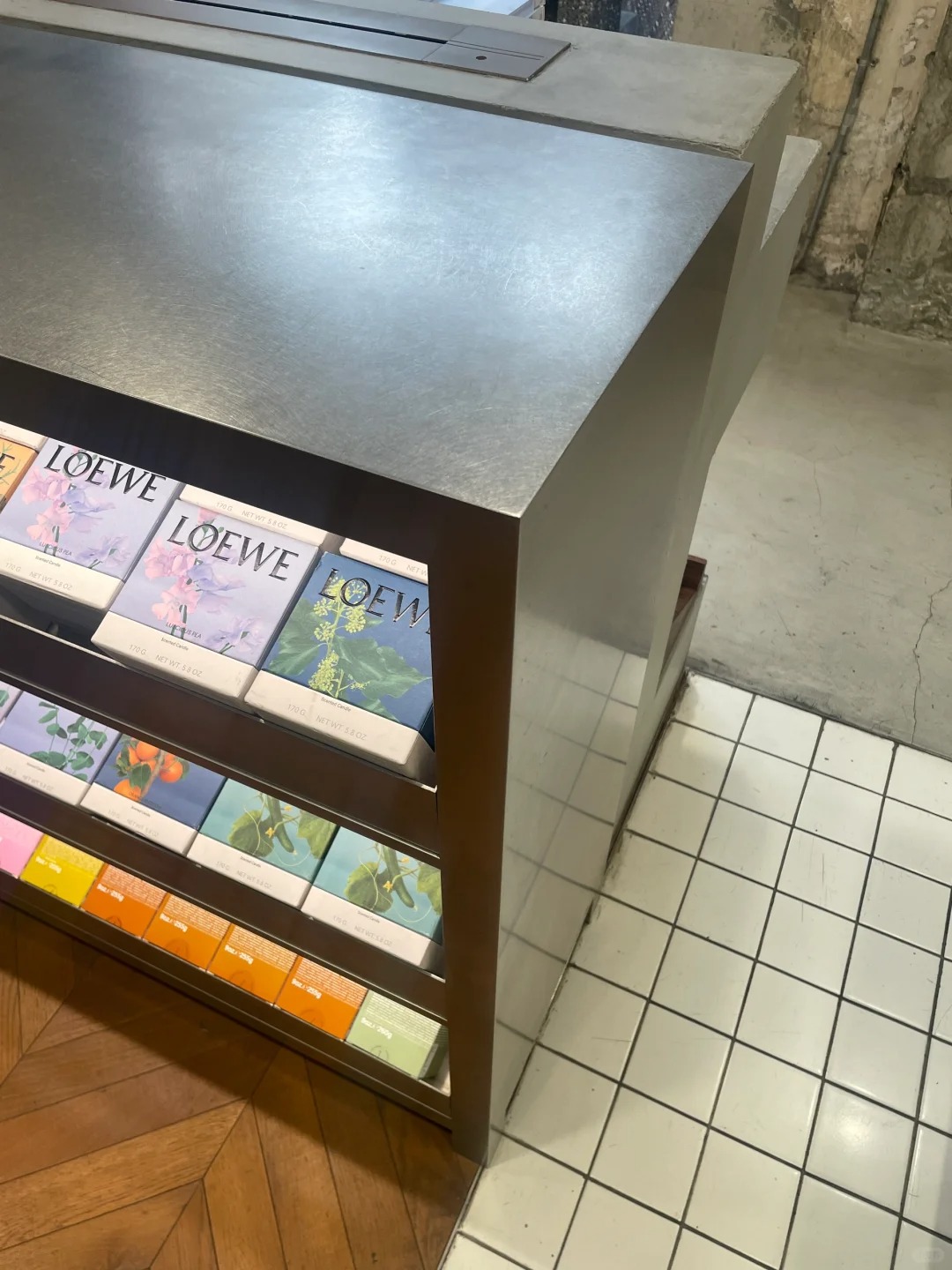 Anfu Road Plum Blossom Shop