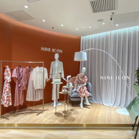 Storage Stand w/2 Trays-14”H